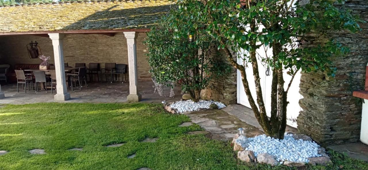 Gasthaus Casa Oute Sobrada Exterior foto